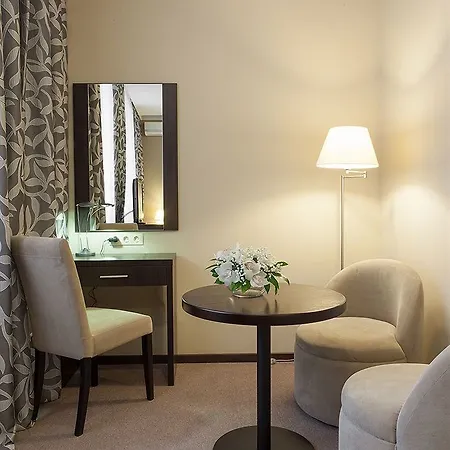 Bontiak Hotel 4*
