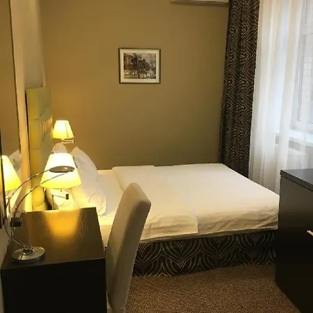 Hotel Bontiak